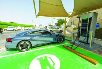 新的电动汽车充电站在卡塔拉推出