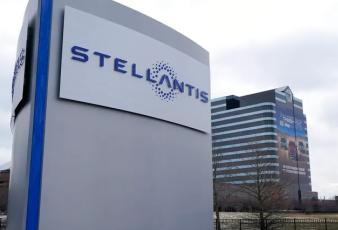 Stellantis从美国工厂裁员539名补充工人